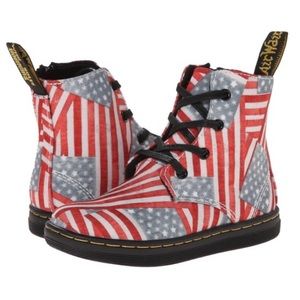 Dr.Marten sz T toddler NWOT American Flag Boot